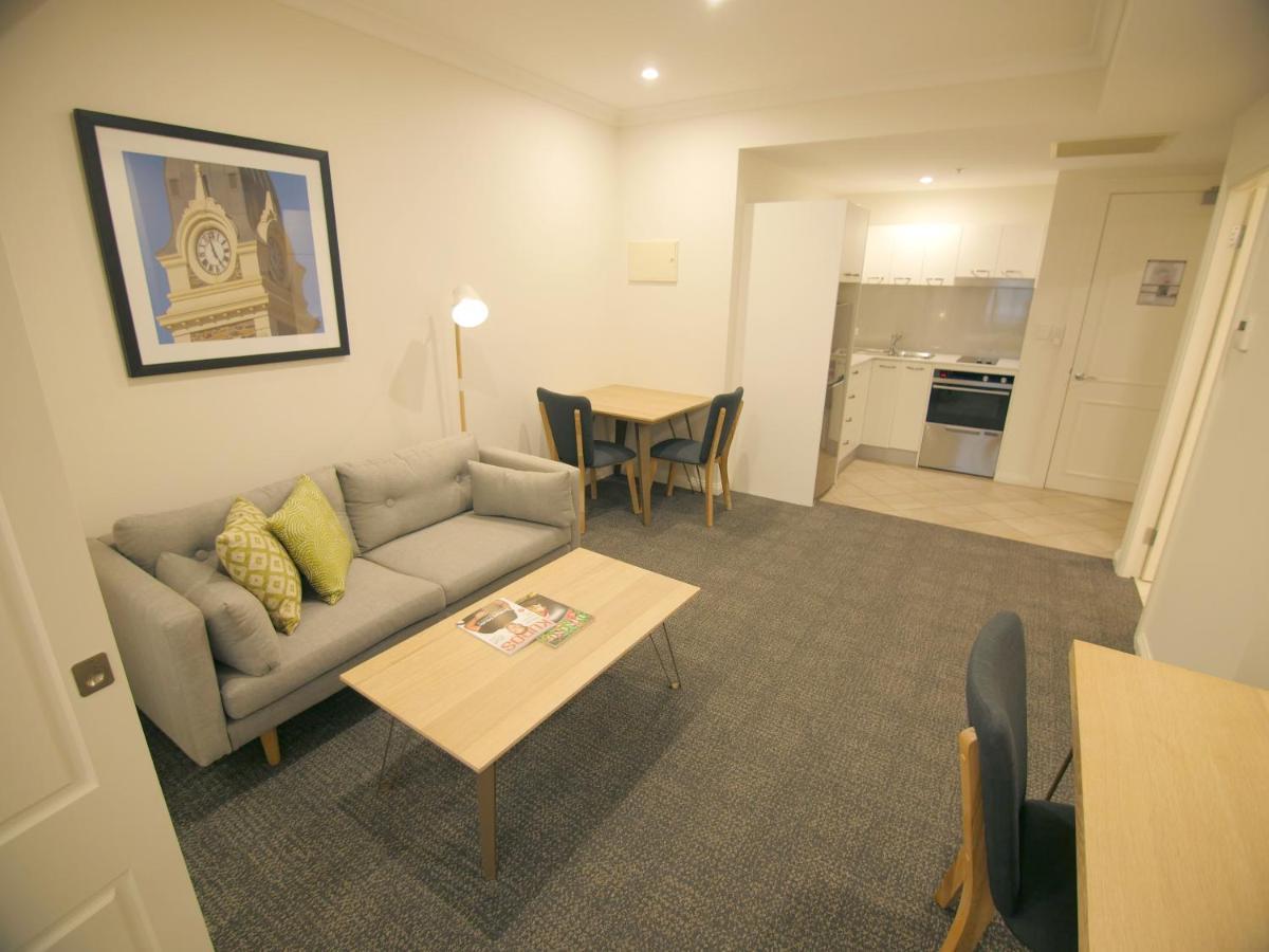 Quality Apartments Adelaide Central Екстериор снимка