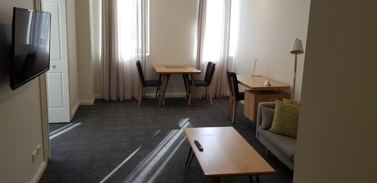 Quality Apartments Adelaide Central Екстериор снимка