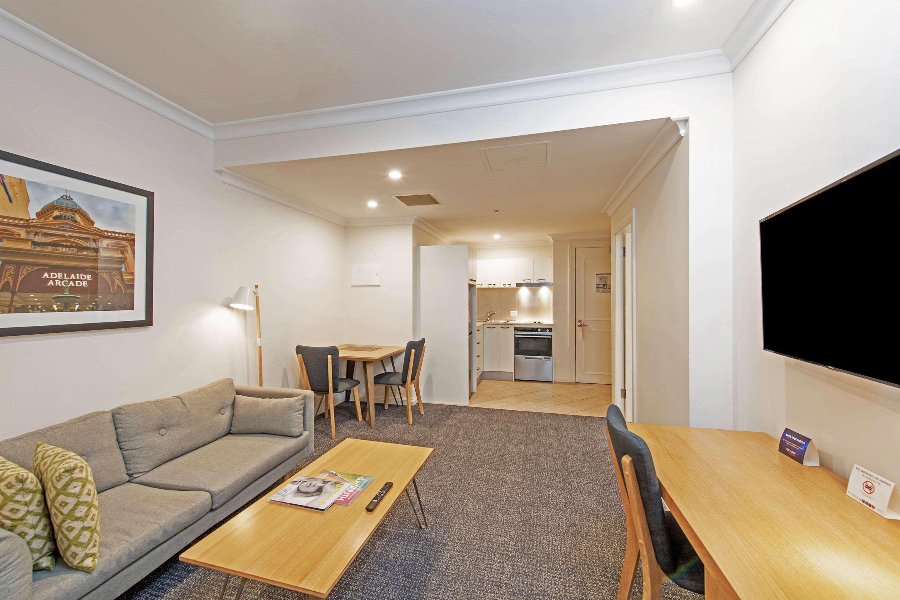 Quality Apartments Adelaide Central Екстериор снимка
