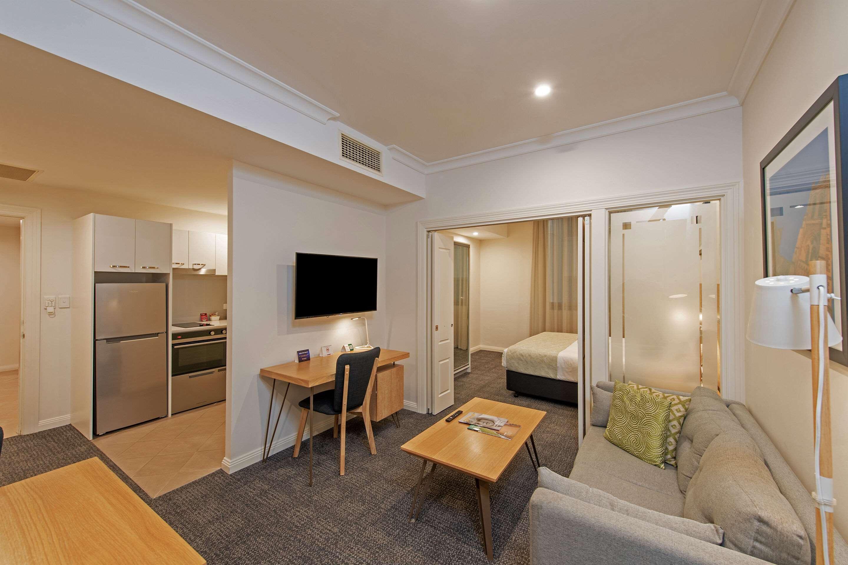 Quality Apartments Adelaide Central Екстериор снимка