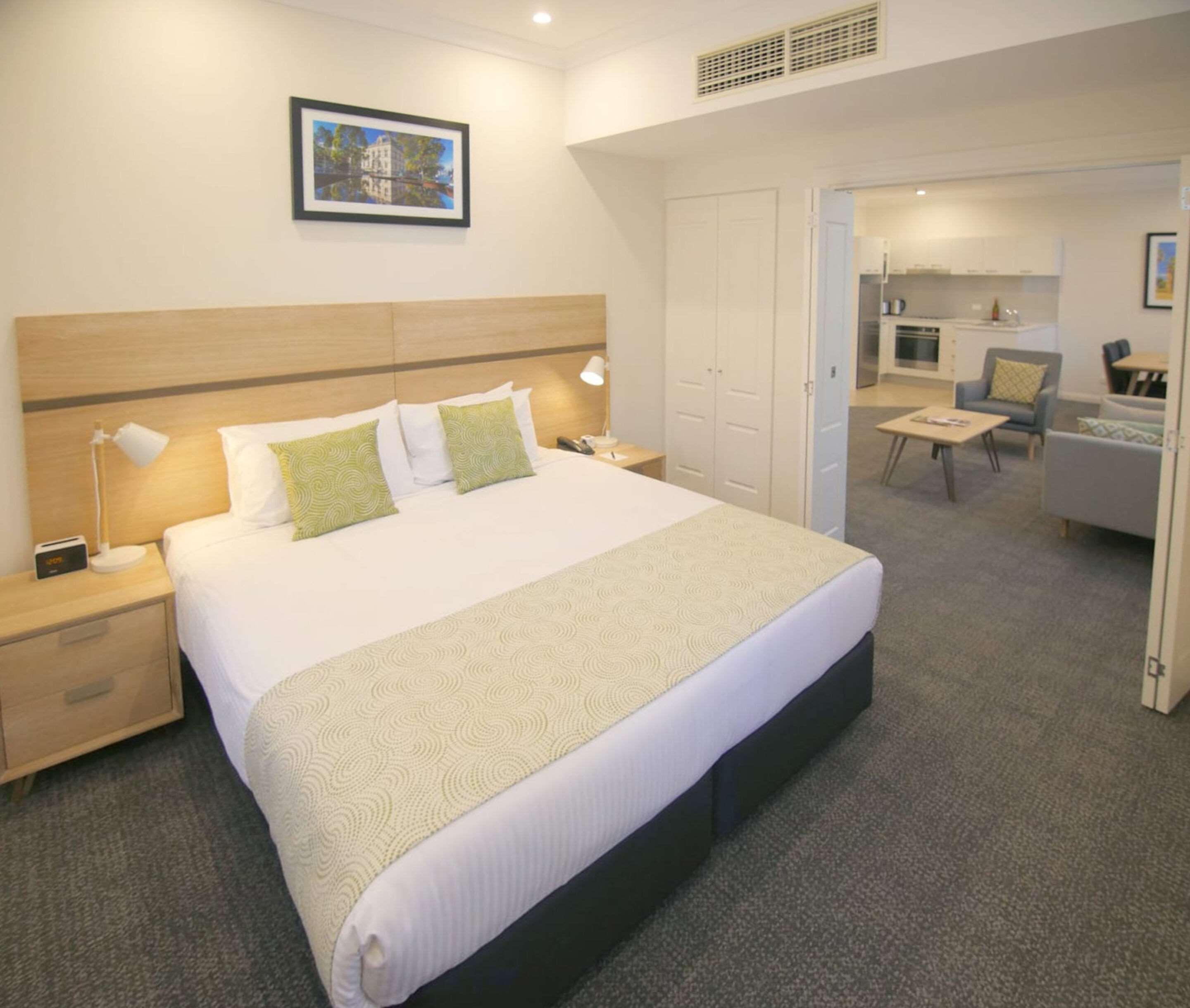 Quality Apartments Adelaide Central Екстериор снимка
